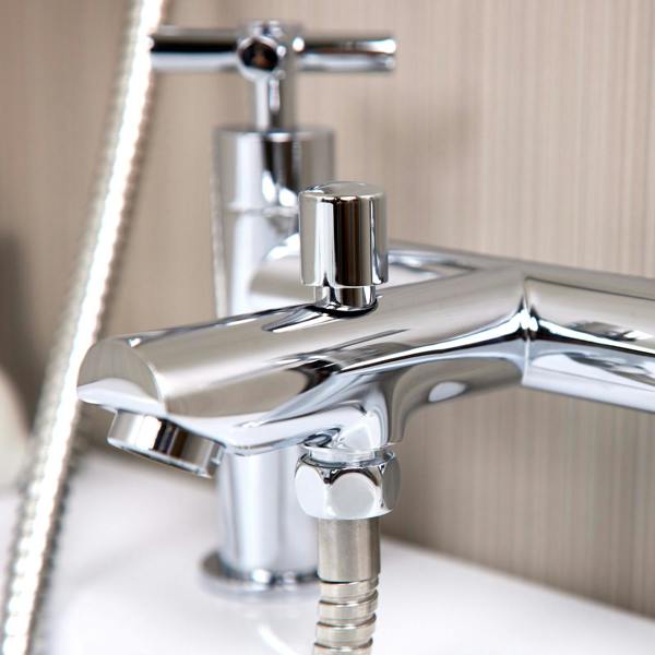 Flode Isak | Bath Shower Mixer Tap | Including Handset and Holder | Chrome