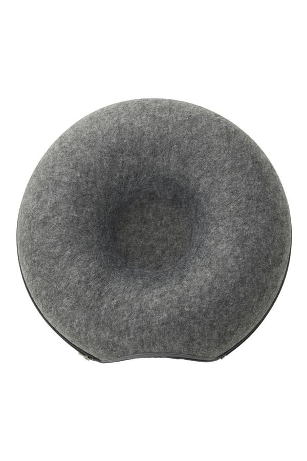 Living and Home Dark Gray Round Felt Cat Tunnel Bed