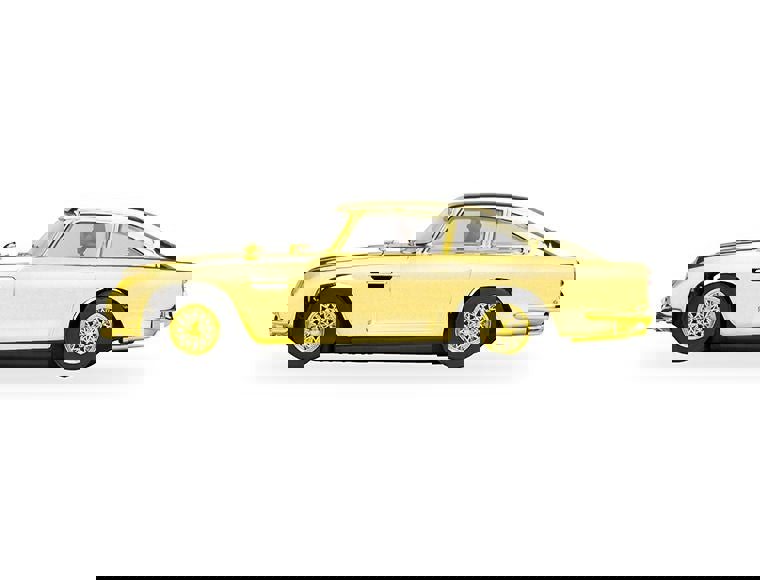 Scalextric James Bond 007 Aston Martin DB5 Goldfinger 60th Anniversary Gold Edition 1:32 Scalextric C4550A