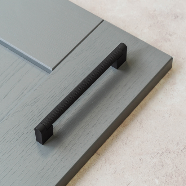 Handle & Home 160mm Gunmetal Knurled Cabinet Handle Dark Grey Anthracite Cupboard Pull