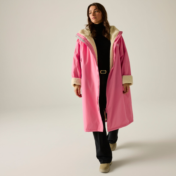 Regatta Unisex Adult Waterproof Fleece Lined Changing Robe - Pink Lemonade