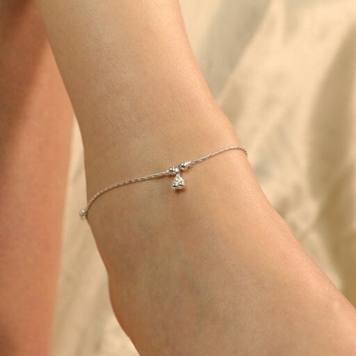 The Colourful Aura 925 Silver Heart Dangle Boho Thin Payal Anklet