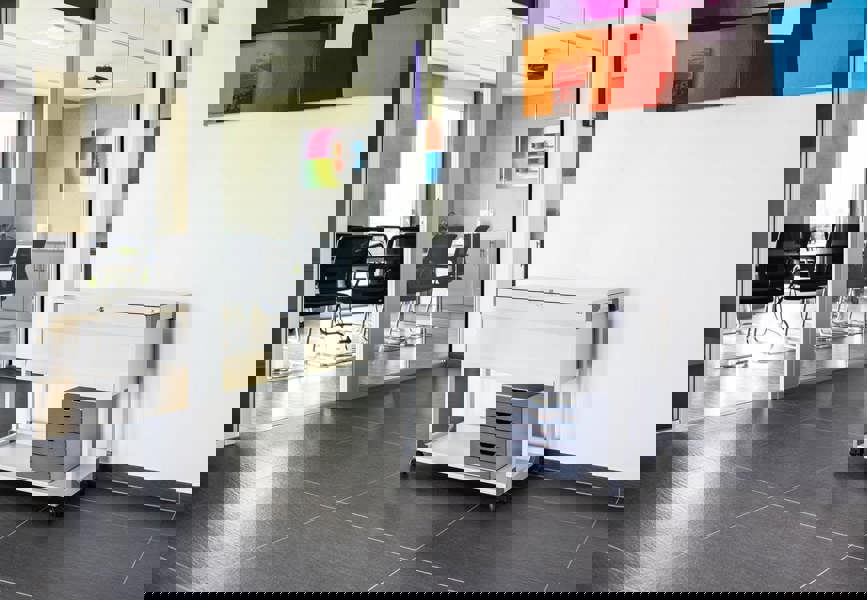 Durable Locking Lid Suspension File Trolley | for 100 A4 Folders | Grey