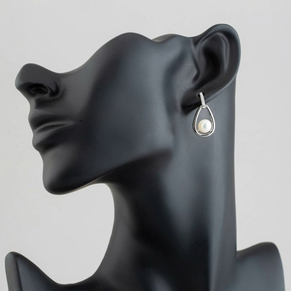 T. H. Baker Sterling Silver Freshwater Pearl Open Teardrop Earrings EOW70096FW