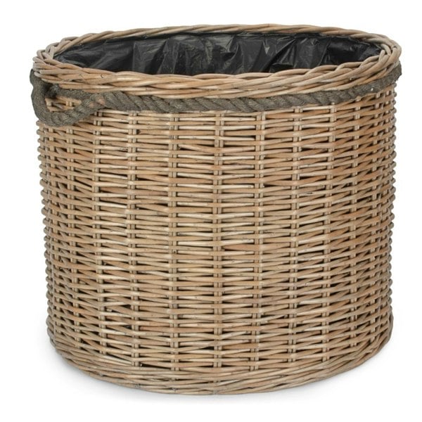 Round Willow Patio Planter With Black Plastic Lining