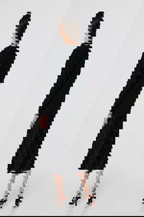 Black | Embellished Neck Relaxed Jumper
