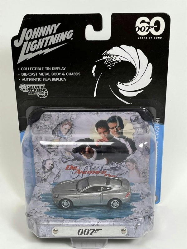 Johnny Lightning James Bond 007 2002 Aston Martin V12 Vanquish 1:64 Scale JLDR016