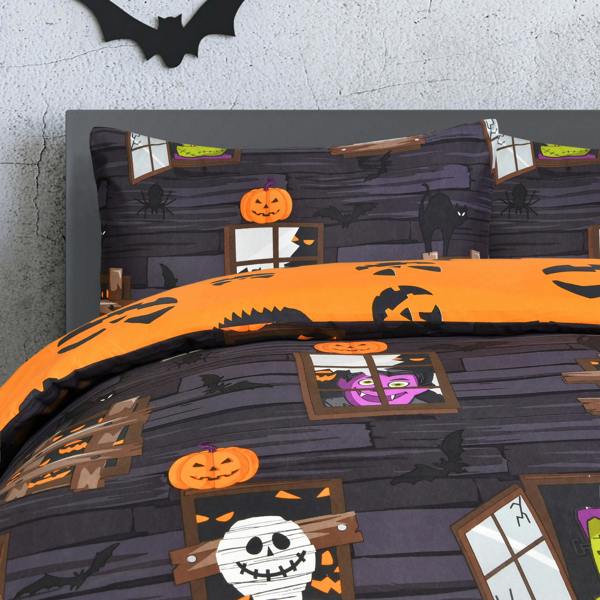 Smart Living Luxury Soft Reversible Haunted House Duvet Cover & Pillowcases - Charcoal