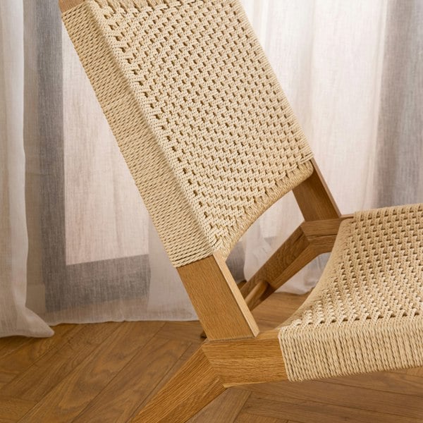 Furniture To Go Carson Lounge Chair in Off White and Oak