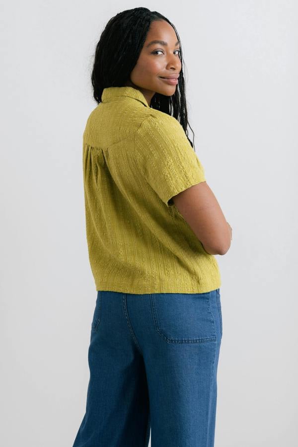 Lily & Me Lowlands Textured Seersucker Blouse Lime