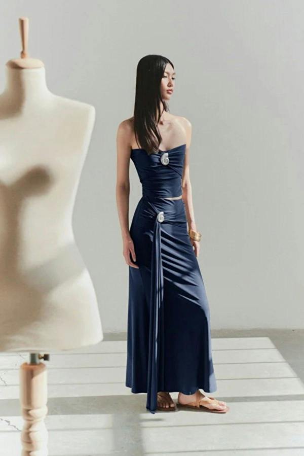 WOVCOR Knit Long Skirt with Accessory Detail