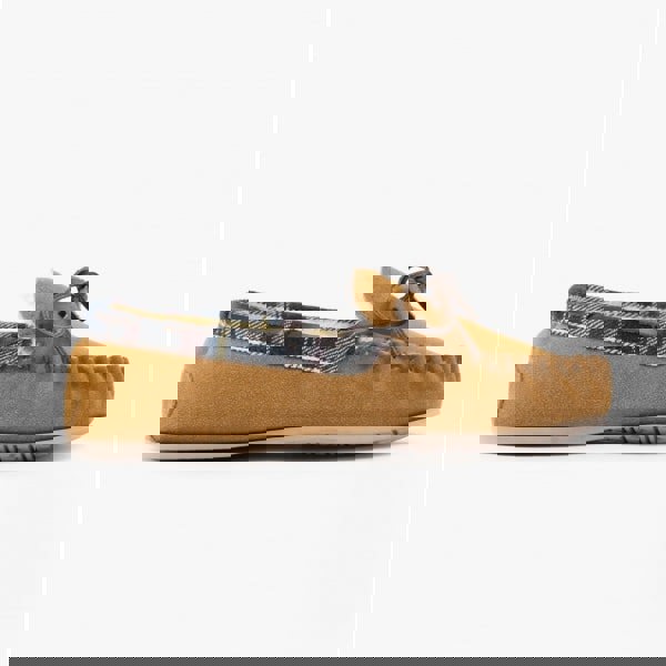 1645793667-12897700.jpg