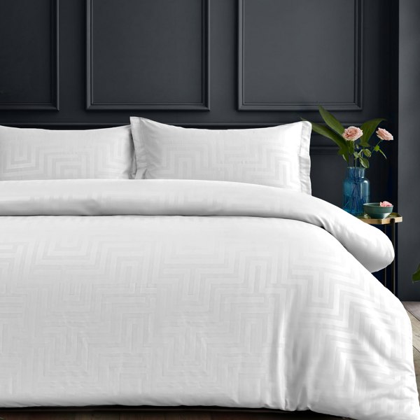 Velosso Chic Bedroom Essentials Woven Duvet Cover & Pillowcase Set in Contemporary Colours - Luxury Bedding Set