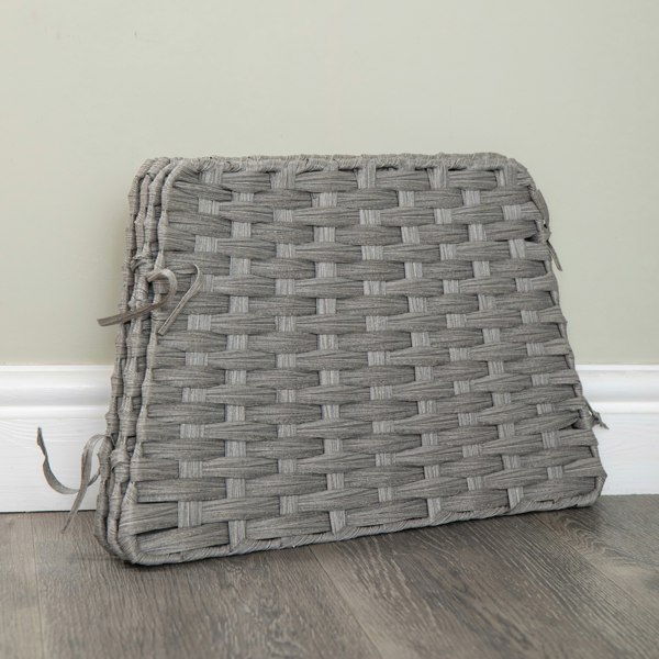 Samuel Alexander 47cm x 46cm Samuel Alexander Foldable Rattan Christmas Tree Skirt in Grey