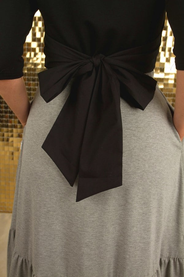 Frock Tails Primrose Top with Bow - Black