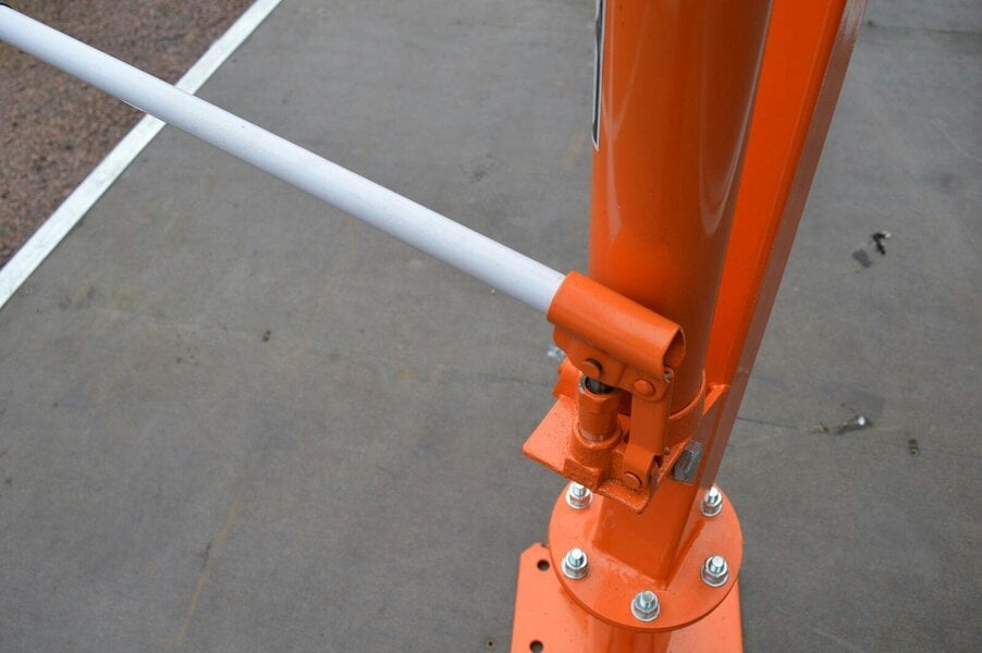 Rock Machinery 1000lb Swivel Lifting Crane With Winch