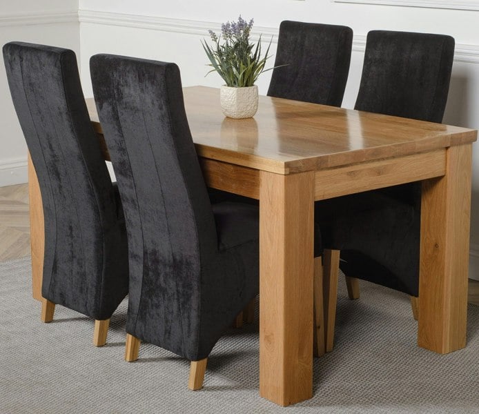 That's Furniture Dakota Medium Oak Dining Table with Lola Fabric Chairs