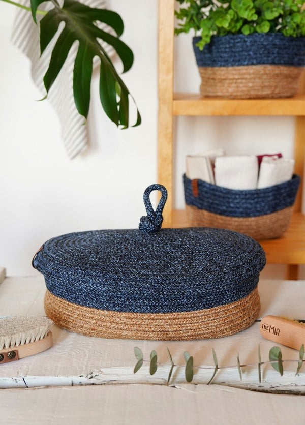 Rozi Jute Handwoven Storage Basket With Lid (Blue)