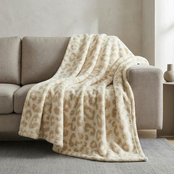 Garden Greatness Patterned Leopard Print Soft Throw