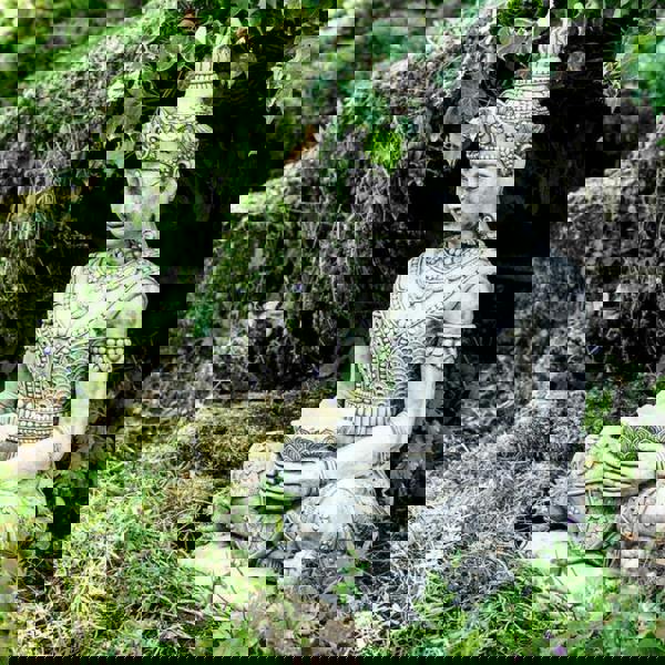 Sitting Oriental Thai Buddha Statue