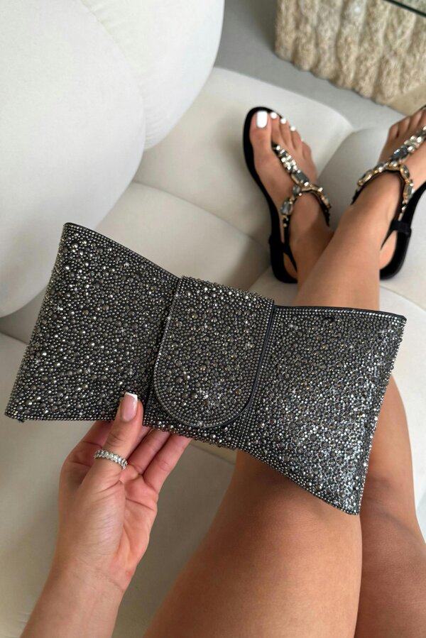 Love Lemonade Crystal Luxe Bow Clutch Bag Black