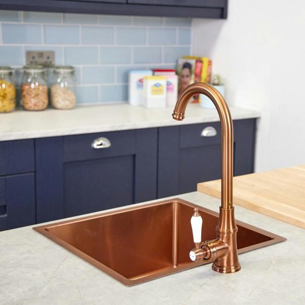Flode Kjerag | Single Lever Traditional Kitchen Sink Mixer Tap | Copper Finish