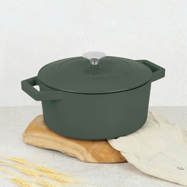 Berlinger Haus Casserole, 24 cm cast iron Berlinger Haus BH6544 Matte Green