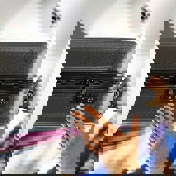 Flight Knight Set of 3 Hard Shell Suitcases Carry On Cabin & Check in Hold Luggage