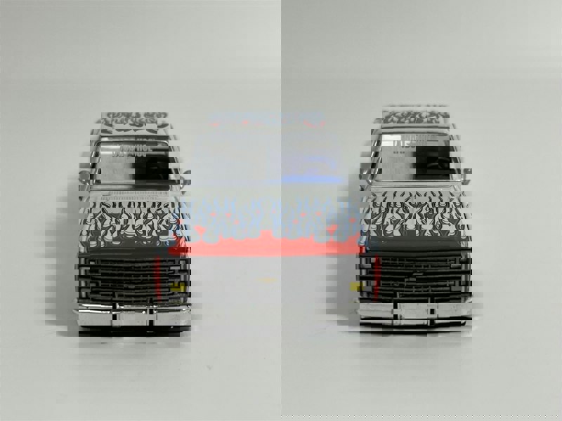 Mini GT Chevrolet Silverado Dually On Fire V2 1:64 Scale Kaido House Mini GT KHMG157