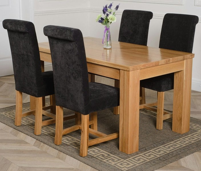 That's Furniture Dakota Medium Oak Dining Table with Washington Fabric Chairs