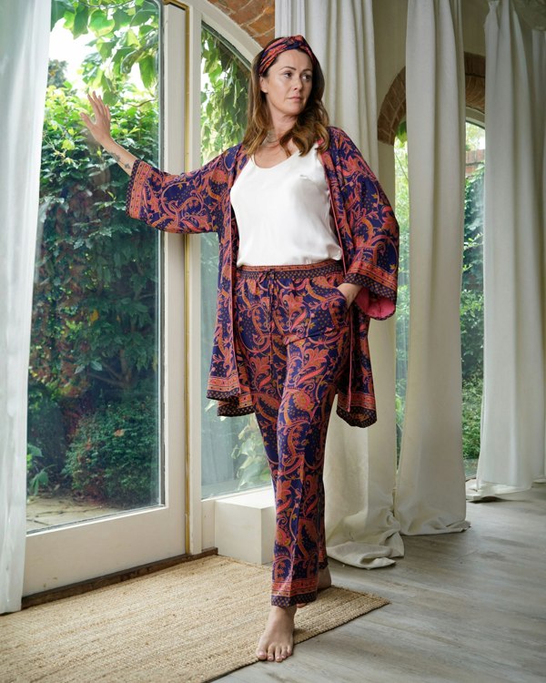 Antonia York Pink & Navy Blue Kimono | Emily Lightweight Silky Paisley Robe