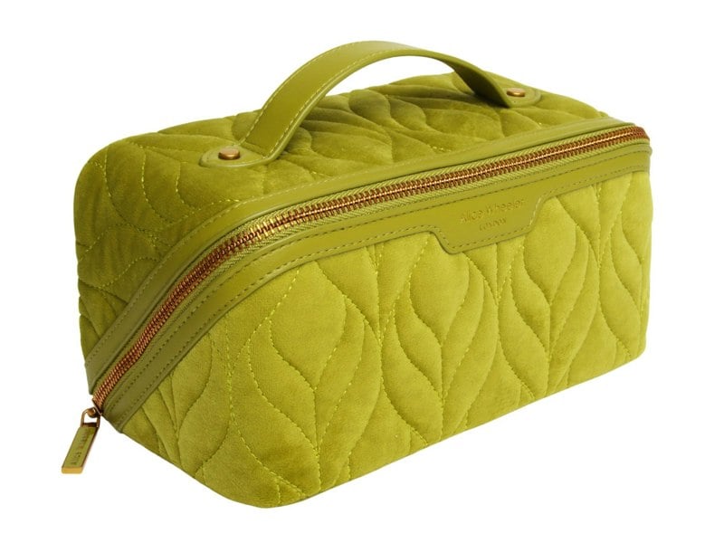 Alice Wheeler Velvet Beauty Train Case – Travel Cosmetic Organiser with Gold Zip – 24 x 12 x 12 cm