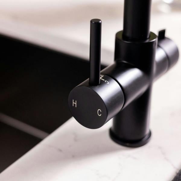Flode Vier | 4 in 1 Instant Boiling & Filtered Cold Water Tap | Matt Black Finish