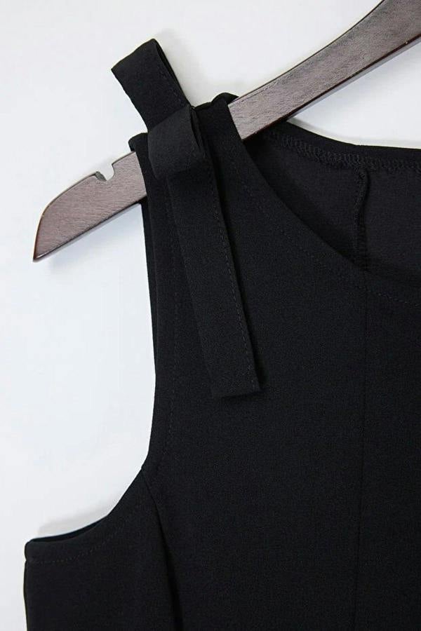 WOVCOR Sleeveless Peplum Blouse with Waist and Shoulder Bow Detail