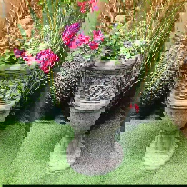 Flower design Stone cast Garden Vase