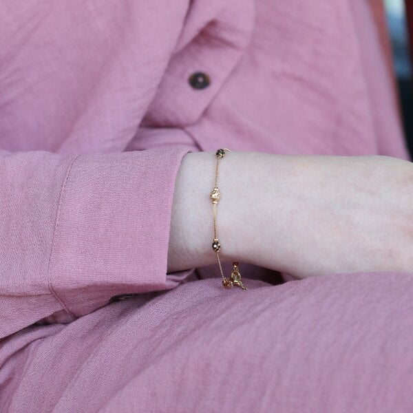 The Colourful Aura Black Golden Ball Slim Thread Minimal Bracelet