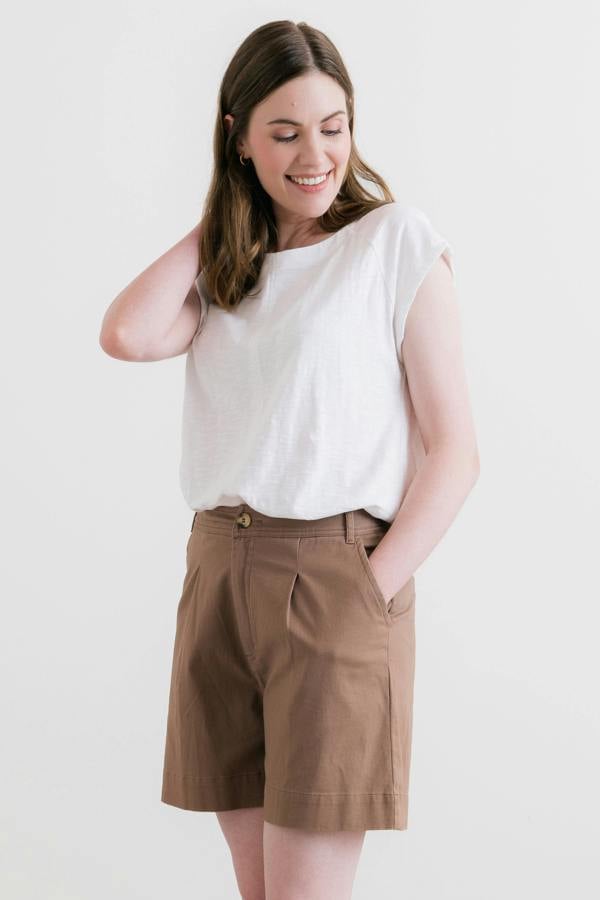 Lily & Me Merrick Stretch Twill Tailored Shorts Mocha