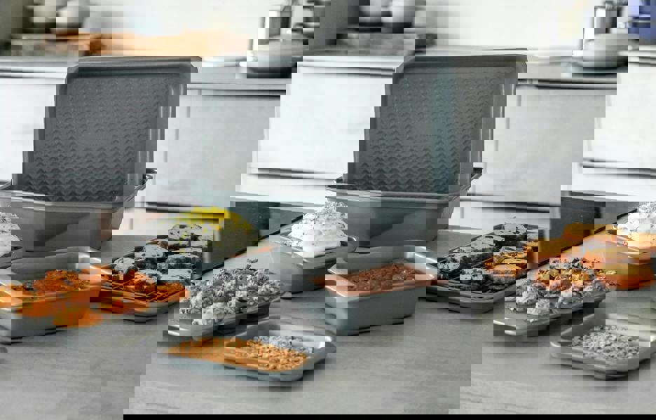 MasterClass Smart Ceramic Muffin Tray with Robust Non-Stick Coating, Carbon Steel, Grey, 24 x 22cm