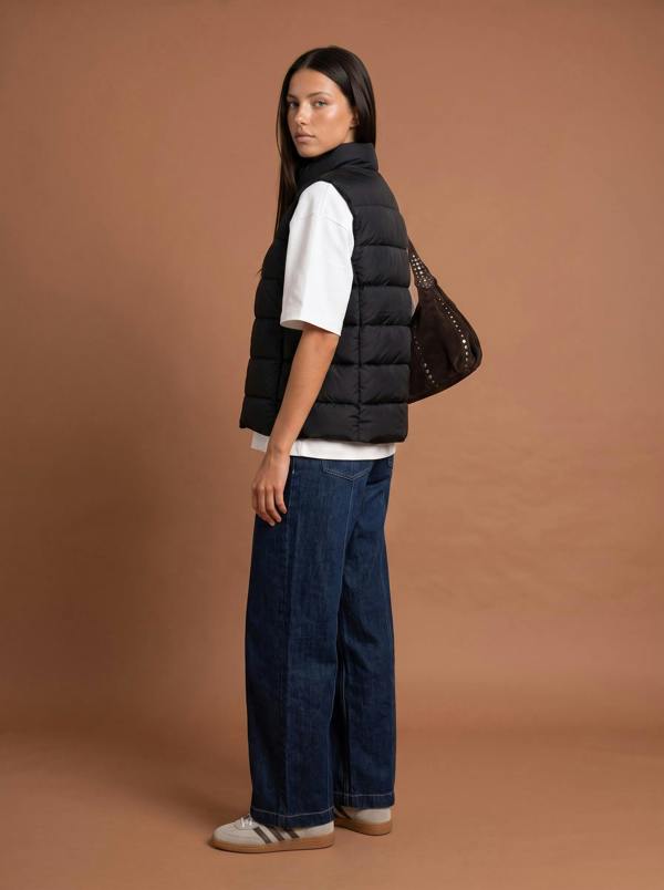 Urban Bliss Lightweight Puffer Gilet And Bag Black