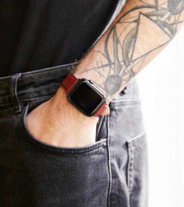 Votch Red & Space Grey | Apple Watch