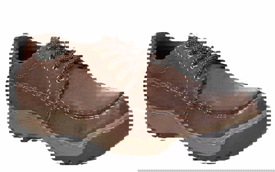 Hush Puppies Tucker Mens Casual Lace Up Smart Leather Shoes, brown leather lace-up shoes with cushioned sole and stitching detail.