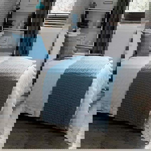 Belledorm Crompton Quilted Bed Runner - Cobalt - 