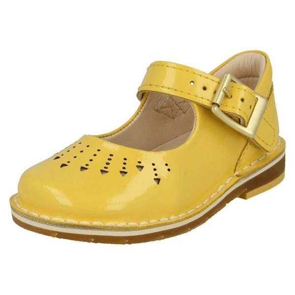 Clarks Girls Clarks Casual Shoes Yarn Jump