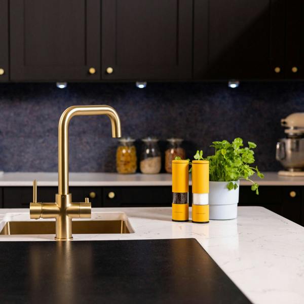 Flode tre | 3 in 1 Boiling Water Tap | Brushed Brass Finish