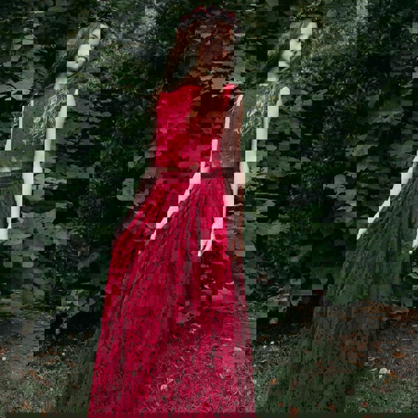 girl wearing a Burgundy Lace 2 piece set