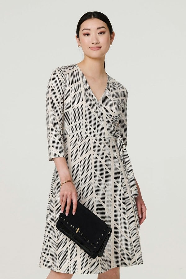 Cream | Printed 3/4 Sleeve Knee Length Wrap Dress : Model is 5'9"/175 cm and wears UK8/EU36/US4/AUS8
