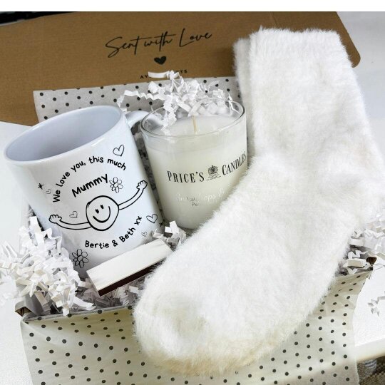 Aye Do Gifts Personalised I Love You This Much Mug, Candle & Socks Gift Hamper | Birthday Gift