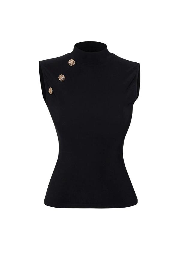 WOVCOR Accessory Detailed Knitted Blouse