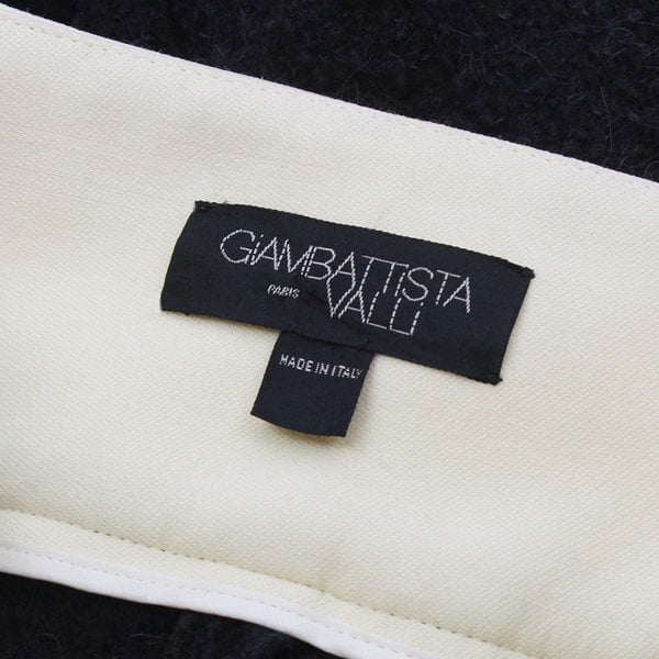 Giambattista Valli luxurious black tweed trousers with a contrasting waistband in ivory cream