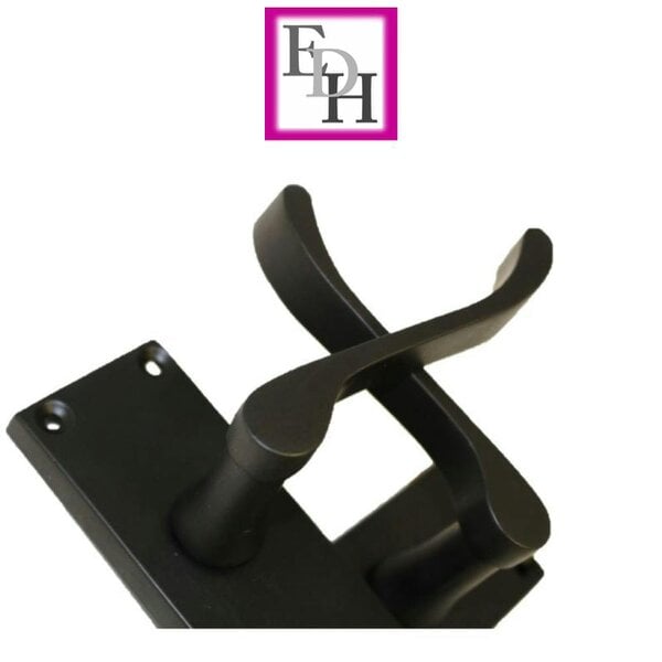 EDH Door Hardware Matt Black Victorian Scroll Door Handles on Backplate – 118mm x 42mm